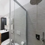Apartment Vaccaro 23 And Sea - 50m Dal Mare & A Pochi Minuti A Piedi Dal Centro Bari